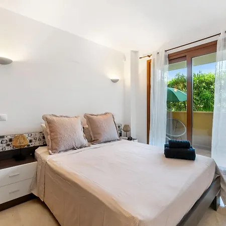 Estrella By The Sea *