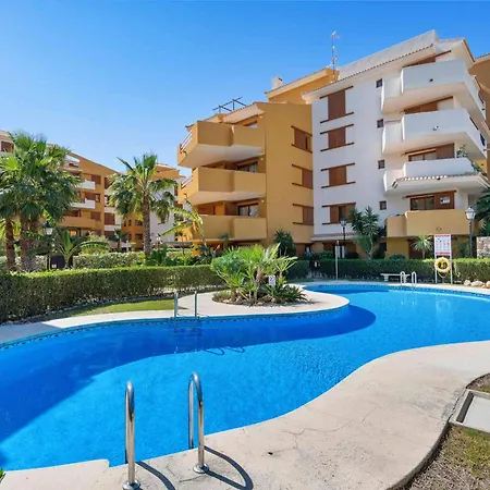 Apartment Estrella By The Sea