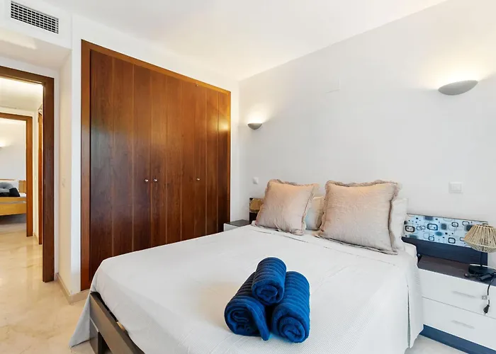 Estrella By The Sea *